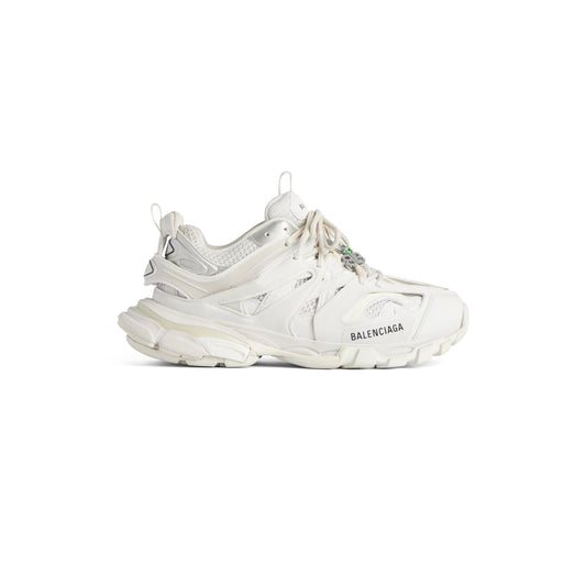 Sneakers Track