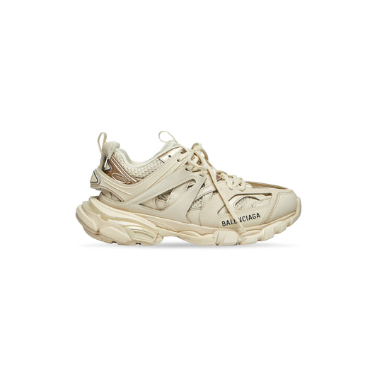 Sneakers Track
