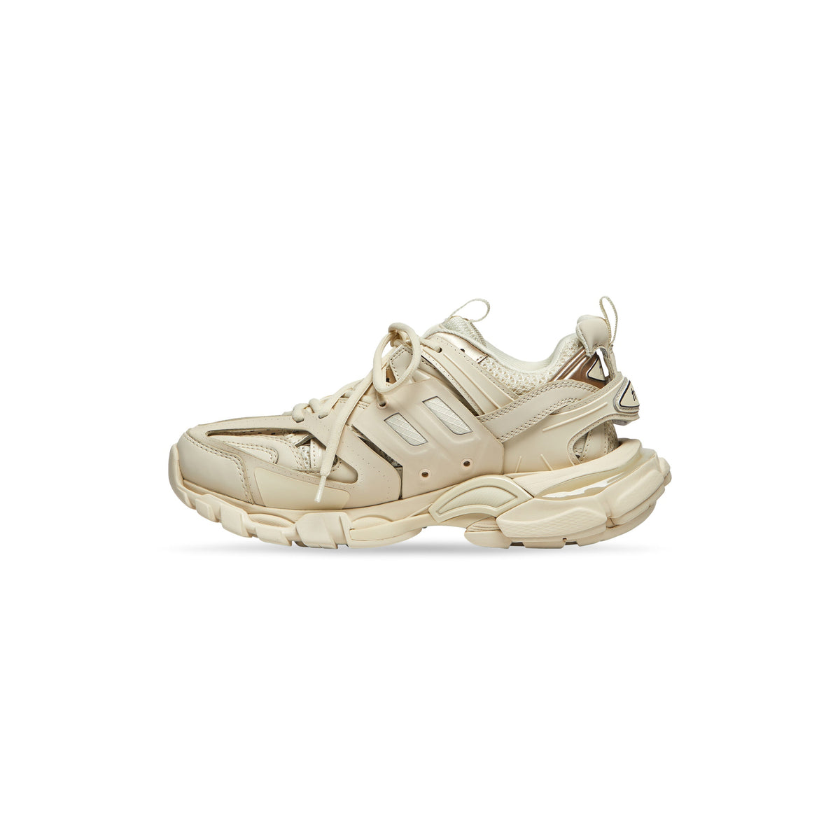 Sneakers Track