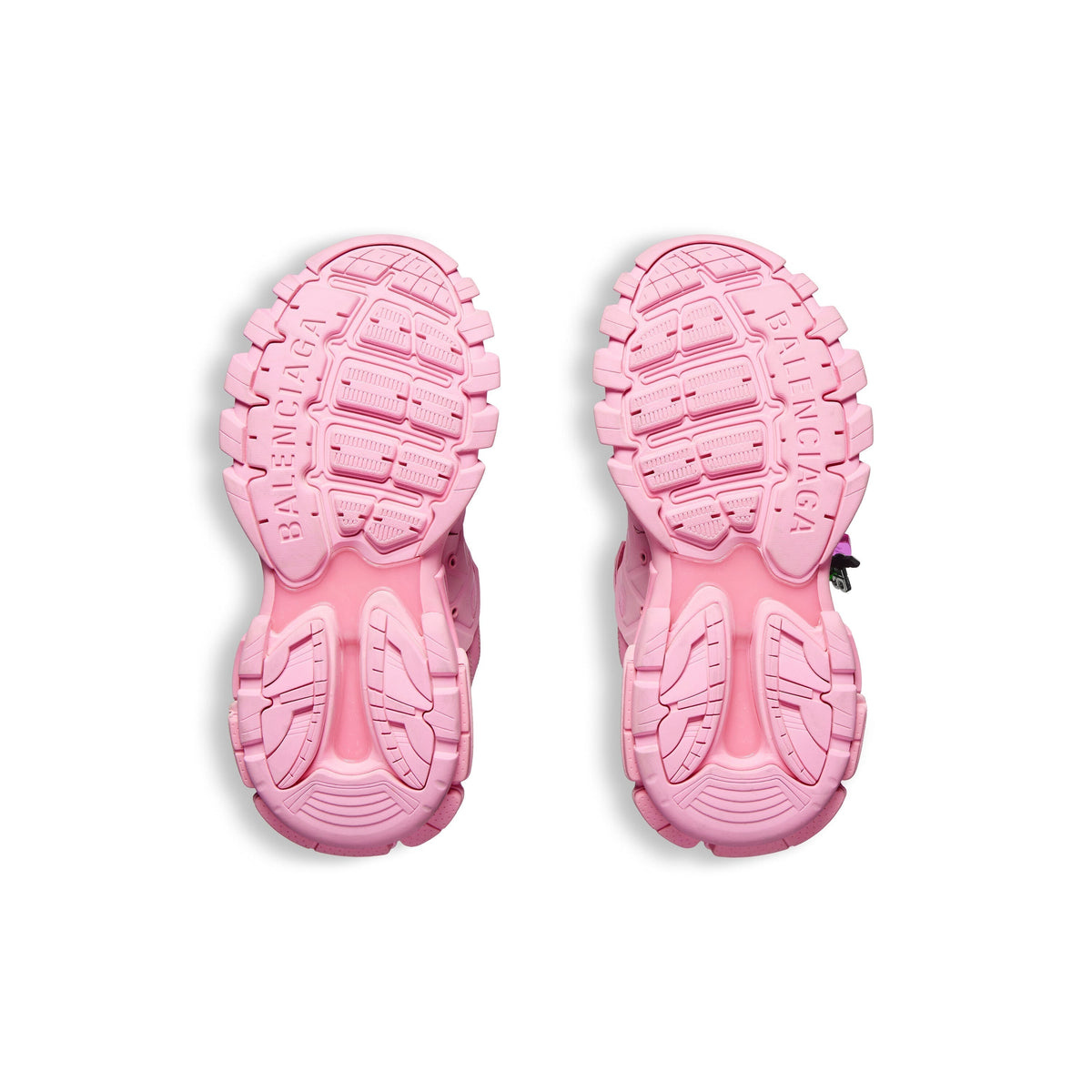Sneakers Track