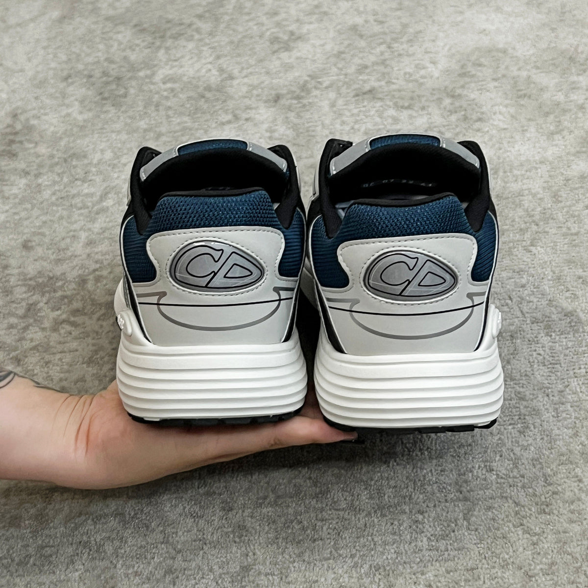 Sneakers B30
