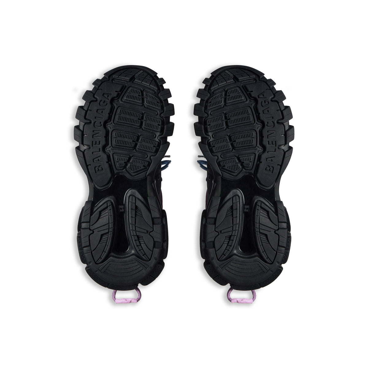 Sneakers Track