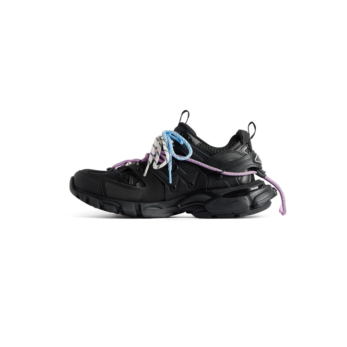 Sneakers Track