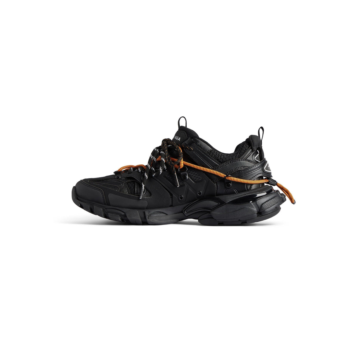 Sneakers Track