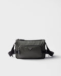 Prada Sac de taille moyenne porté épaule en Re-Nylon et cuir Saffiano