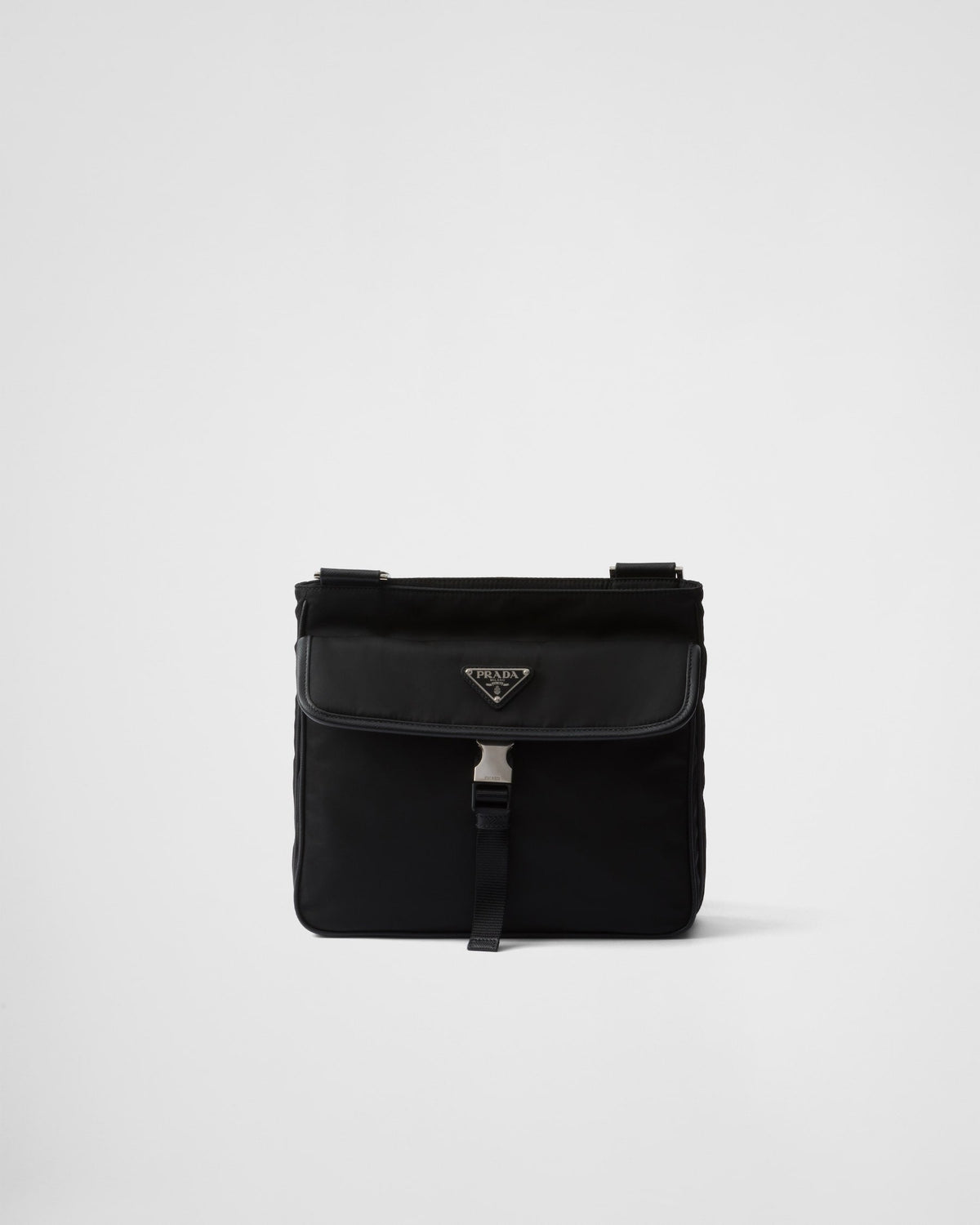 Prada Sac porté épaule en Re-Nylon et cuir Saffiano