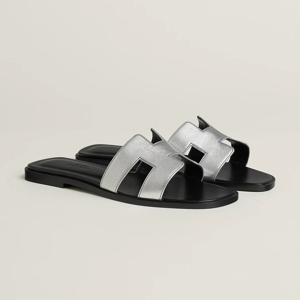 Hermès Sandales Oran Gris Argenté